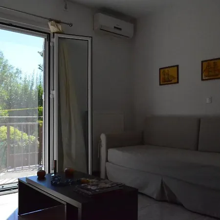 The Seasons Of Nickolas Apartment Agia Efimia