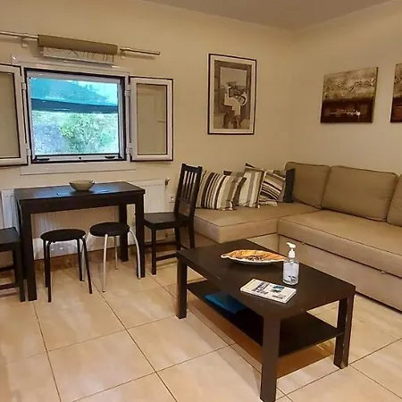 The Seasons Of Nickolas Apartment Agia Efimia